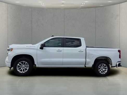Used 2026 Chevrolet Silverado 1500 RST RWD image 2