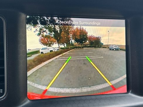 Used 2018 Dodge Charger GT image 16