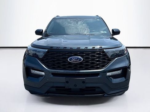 Certified 2022 Ford Explorer ST-Line w/ Class IV Trailer Tow Package AWD/4WD image 2