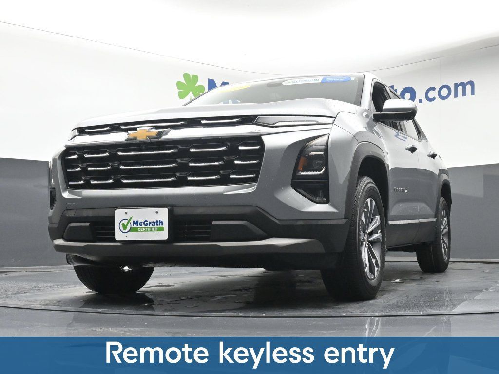 Used 2025 Chevrolet Equinox LT w/ Safety and Technology Package FWD image 8