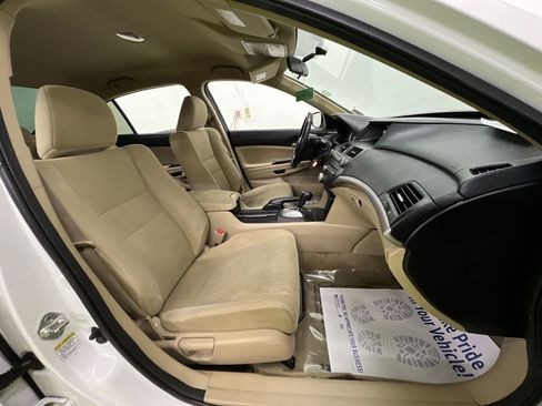 Used 2012 Honda Accord LX image 26
