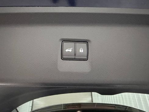 Certified 2026 INFINITI QX60 Luxe w/ Cargo Package FWD image 39