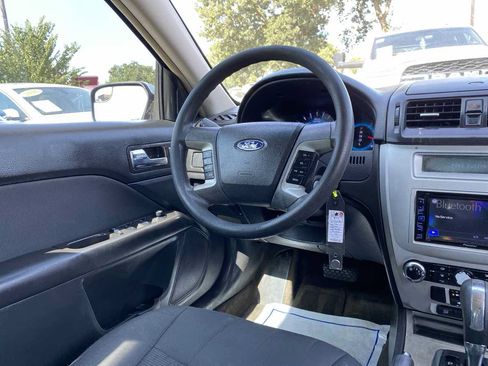 Used 2012 Ford Fusion SE FWD image 15