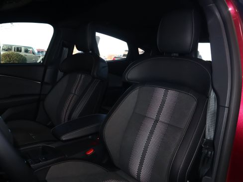 New 2025 Ford Mustang Mach-E GT image 31