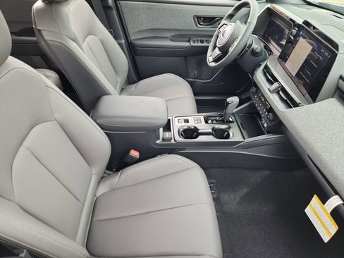New 2026 Subaru Outback Limited AWD/4WD image 11
