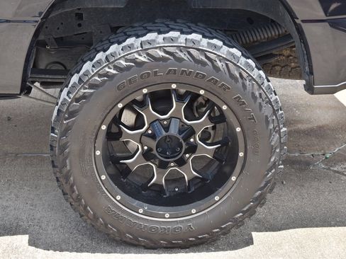 Used 2021 Ford F250 Platinum w/ FX4 Off-Road Package AWD/4WD image 14