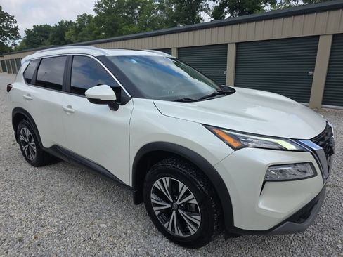 Used 2023 Nissan Rogue SV w/ SV Premium Package AWD/4WD image 10