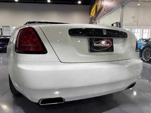 Used 2017 Rolls-Royce Dawn image 34