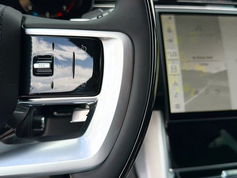 New 2026 Land Rover Range Rover SE AWD/4WD image 38