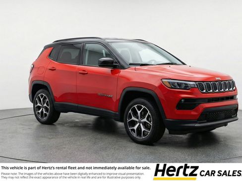 Used 2025 Jeep Compass Limited image 1