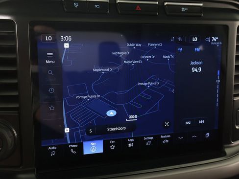 Used 2024 Ford F150 XLT w/ Mobile Office Package image 45