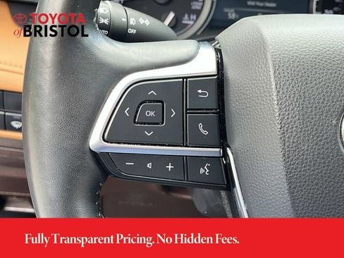 Used 2021 Toyota Highlander Platinum AWD/4WD image 32