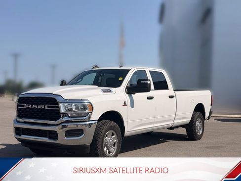 Used 2024 RAM 2500 Tradesman w/ Towing Technology Group AWD/4WD image 2