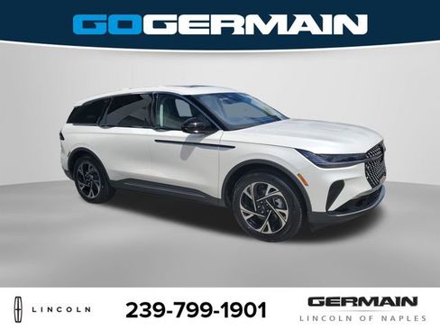 New 2026 Lincoln Nautilus Premier w/ Equipment Group 102A AWD/4WD image 6
