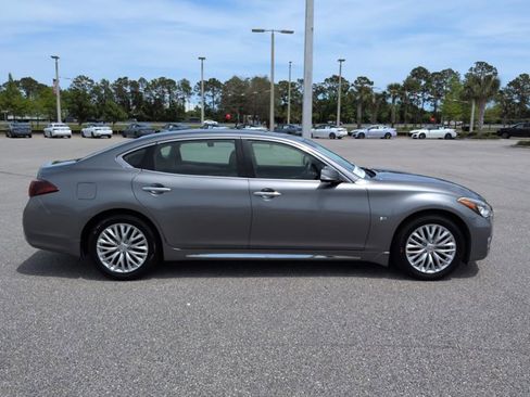 Used 2015 INFINITI Q70 L 3.7 image 4