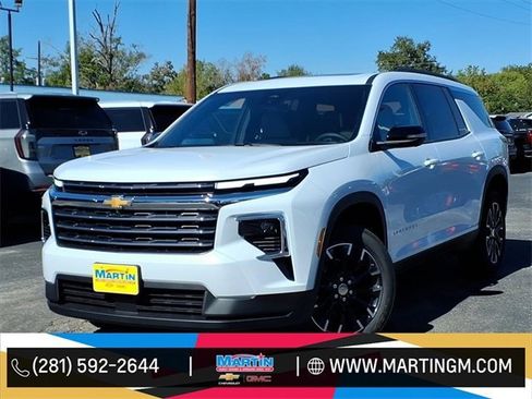 New 2026 Chevrolet Traverse LT w/ Sun and Wheel Package image 1