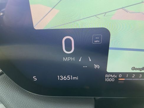 Used 2025 Buick Enclave Preferred image 22