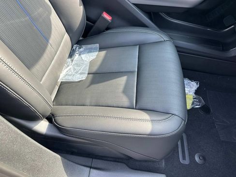 New 2025 Cadillac Lyriq Sport image 10