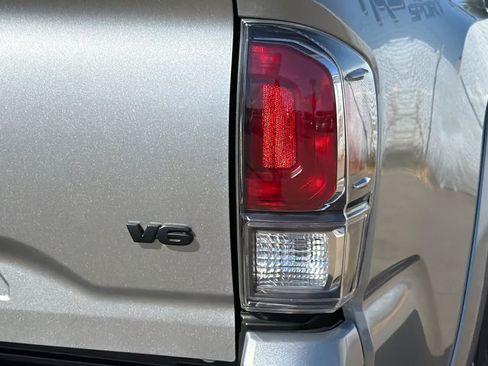 Certified 2023 Toyota Tacoma TRD Sport w/ TRD Premium Sport Package AWD/4WD image 21