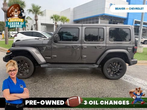 Used 2021 Jeep Wrangler Unlimited Sahara AWD/4WD image 7