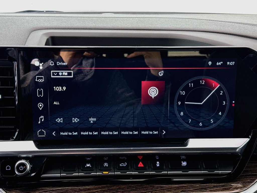 Used 2025 GMC Sierra 1500 Elevation AWD/4WD image 14