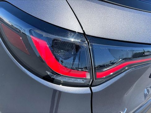 Used 2025 Honda HR-V LX image 28