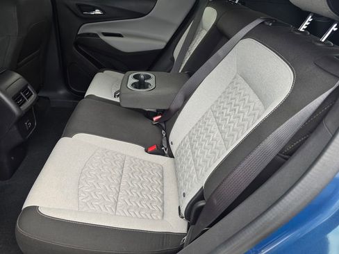 Used 2024 Chevrolet Equinox LS w/ LS Convenience Package FWD image 11