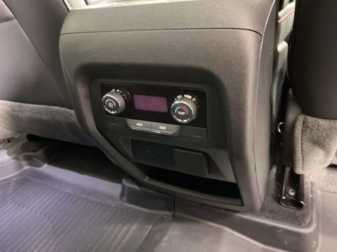 New 2026 Chevrolet Traverse Z71 w/ Enhanced Driving Package image 18