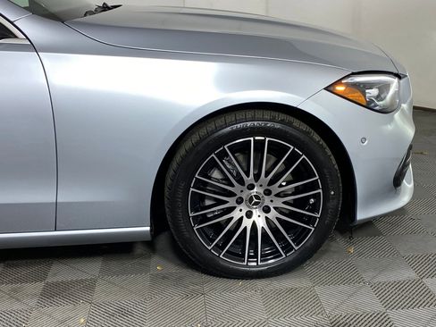 Used 2025 Mercedes-Benz C 300 4MATIC Sedan image 10
