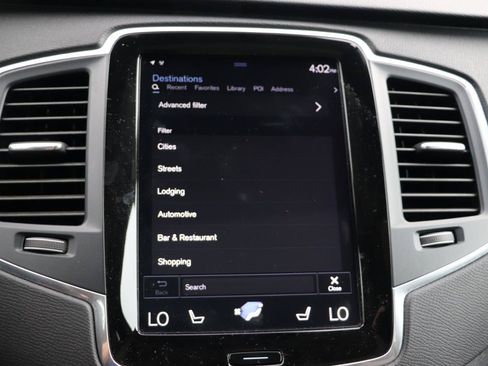 Used 2019 Volvo XC90 T6 Momentum AWD/4WD image 23