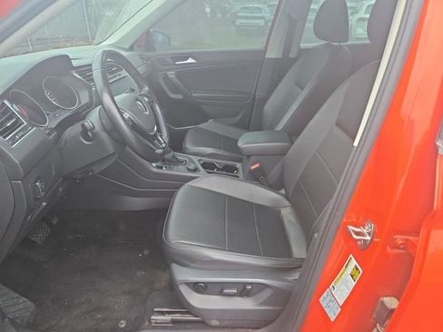 Used 2019 Volkswagen Tiguan SE image 10