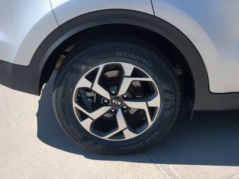 Used 2021 Kia Sportage LX AWD/4WD image 13