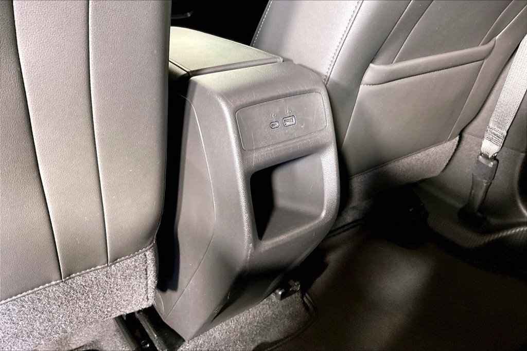 Used 2024 Buick Envista Preferred w/ Convenience I Package FWD image 30