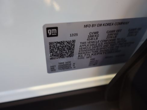 Used 2026 Chevrolet Trax ACTIV w/ Driver Confidence Package FWD image 40