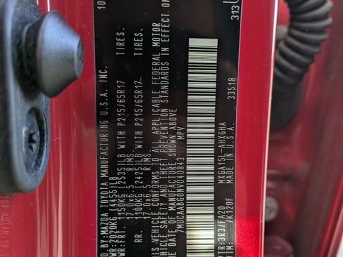 Used 2022 Toyota Corolla Cross LE image 23