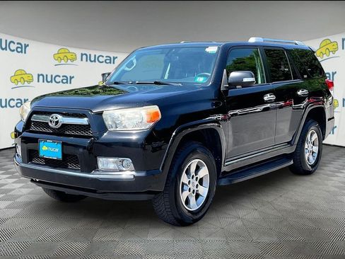 Used 2011 Toyota 4Runner SR5 w/ Convenience Pkg AWD/4WD image 3