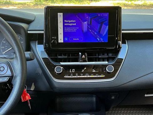 Certified 2024 Toyota Corolla LE image 9