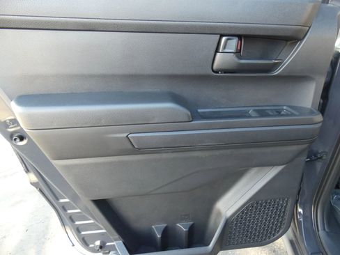 Used 2025 Toyota Tacoma SR5 image 40