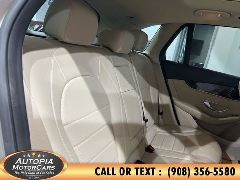 Used 2022 Mercedes-Benz GLC 300 image 15