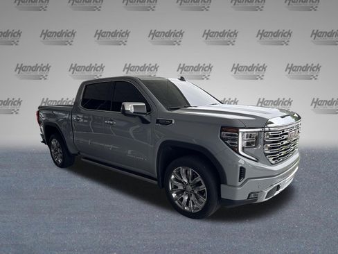 Used 2025 GMC Sierra 1500 Denali w/ Denali Reserve Package AWD/4WD image 2