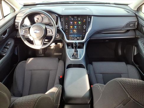 Used 2020 Subaru Outback Premium image 10