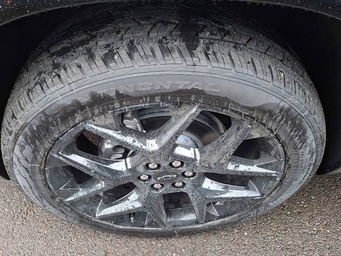 New 2026 Chevrolet Traverse RS image 4