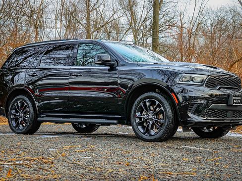 Used 2023 Dodge Durango GT image 19