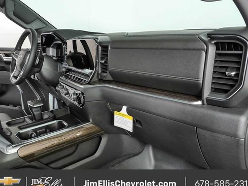 New 2026 Chevrolet Silverado 1500 LT Trail Boss w/ LT Trail Boss Premium Package AWD/4WD image 24
