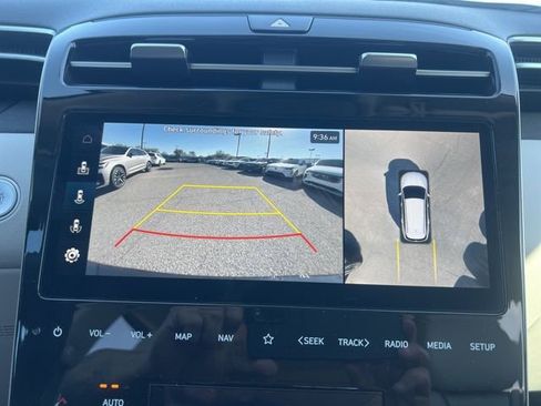 Used 2024 Hyundai Tucson Limited image 17