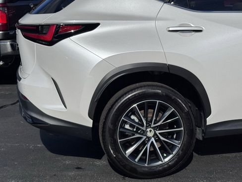 Used 2022 Lexus NX 250 FWD image 41