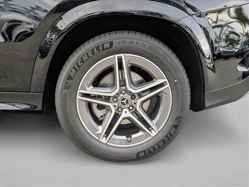 New 2026 Mercedes-Benz GLE 450 4MATIC Coupe image 9