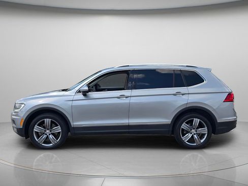 Certified 2020 Volkswagen Tiguan SEL image 3