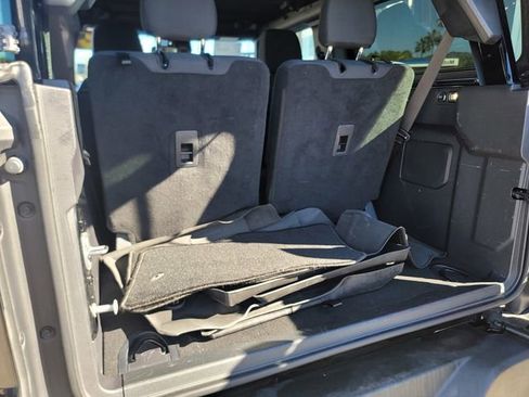 Certified 2023 Ford Bronco 2-Door w/ Sasquatch Package image 12