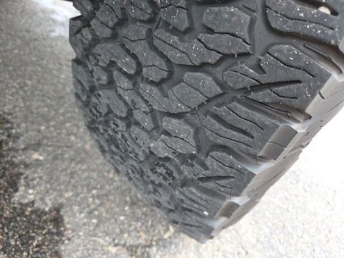 Used 2024 Jeep Wrangler Unlimited Rubicon w/ XTREMEE 35" Tire Package AWD/4WD image 81